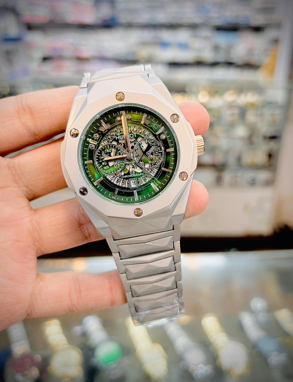 HUBLOT Trending Men's Watch – Date Working | Butterfly Lock | 5 Colours | With Box