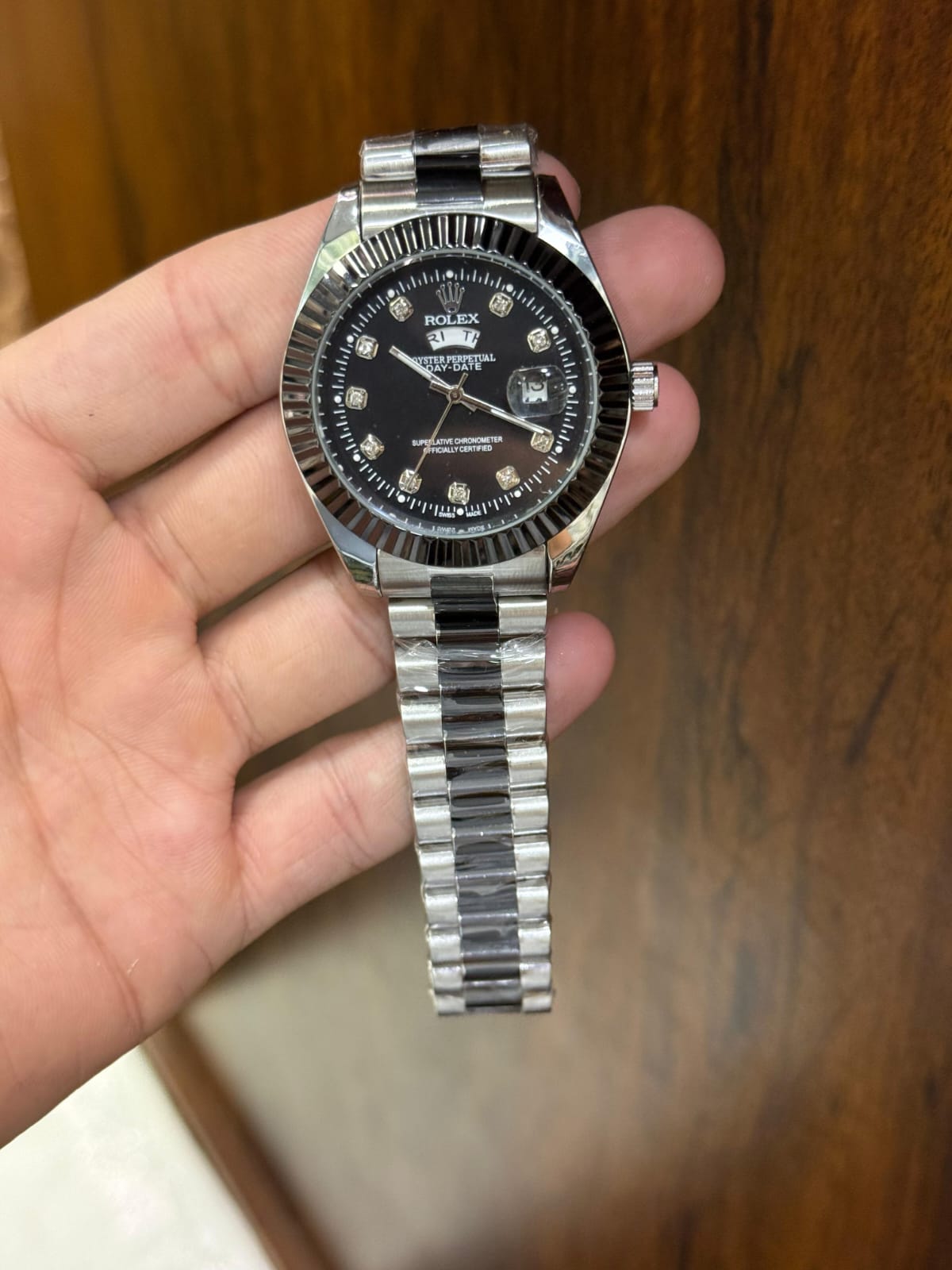 ROLEX – Day & Date | Cut Case | 12 Nagina | Taj Lock | 4 Dial Colors | Quartz