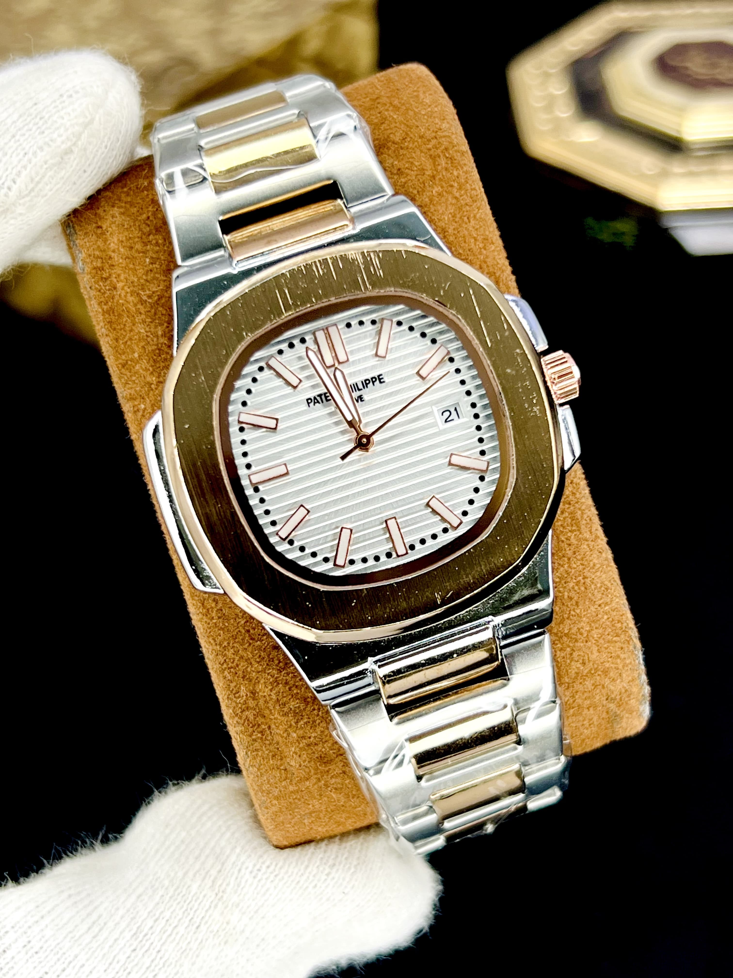 Patek Phillip Gent Chain With Date